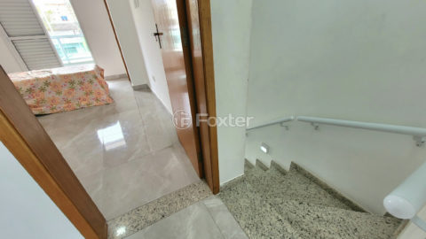 Image 33 - 1029504