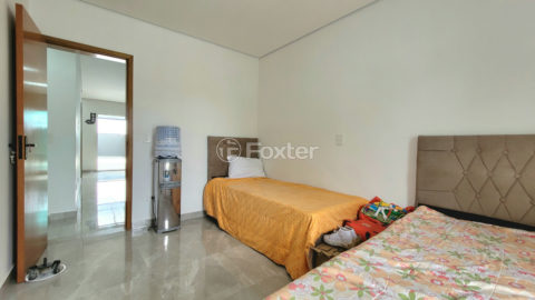 Image 34 - 1029504