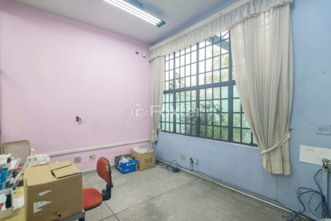 Image 17 - 1029516