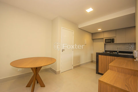 Image 7 - 1029517