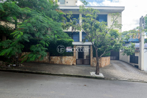 Image 35 - 1029518