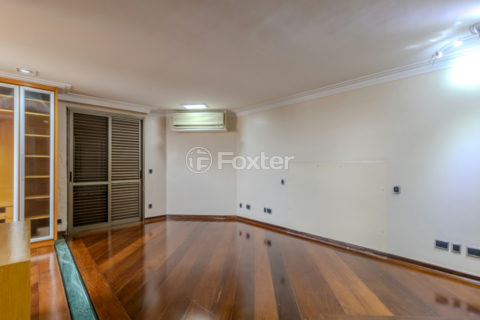 Image 40 - 1029522