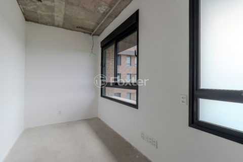 Image 43 - 1029532