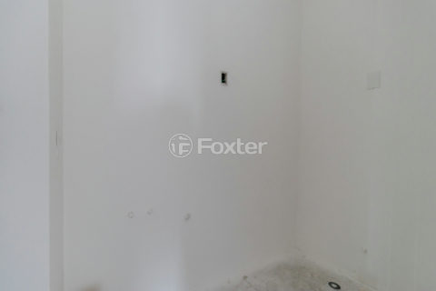 Image 19 - 1029532