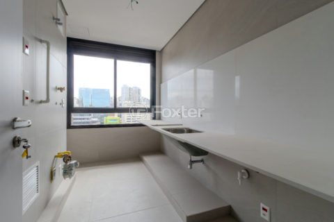 Image 21 - 1029532