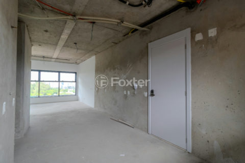 Image 20 - 1029532