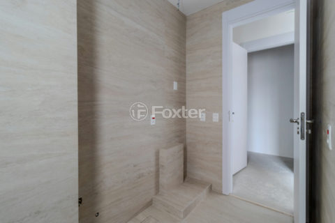 Image 33 - 1029532
