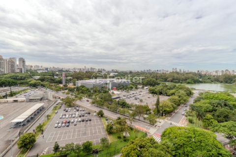 Image 14 - 1029532