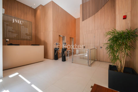 Image 21 - 1029541