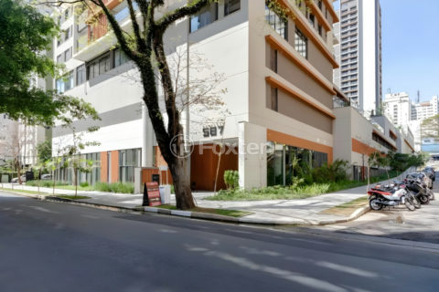 Image 16 - 1029547