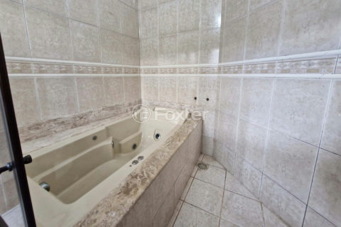 Image 33 - 1029577
