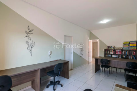 Image 34 - 1029581