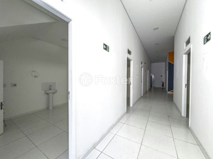 Image 32 - 1029601
