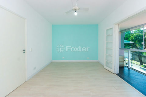 Image 32 - 1029616