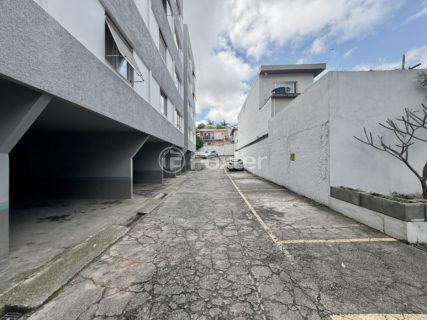 Image 35 - 1029632