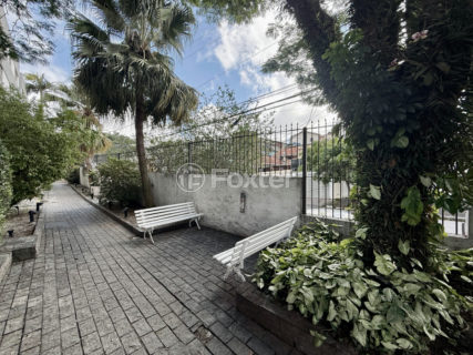 Image 37 - 1029632