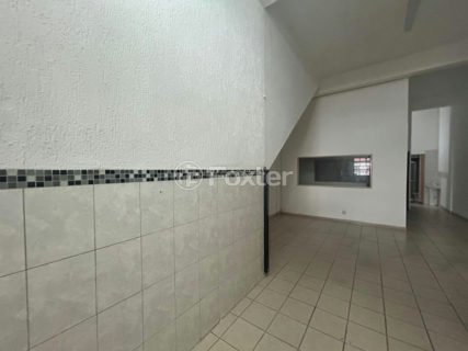 Image 4 - 1029636