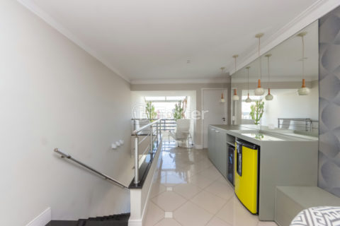 Image 22 - 1029643