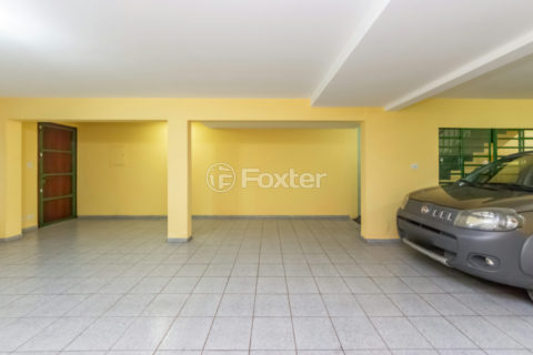 Image 40 - 1029648