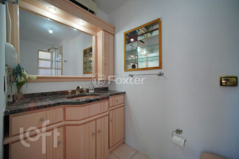 Image 7 - 1029668