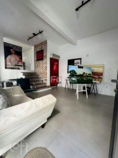 Image 29 - 1029698