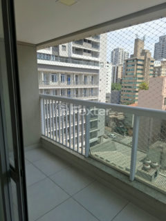 Image 13 - 1029707
