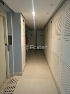 Image 9 - 1029707