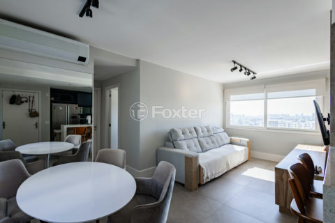 Image 4 - 1029721