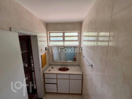 Image 33 - 1029752