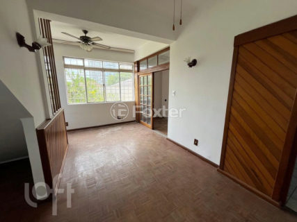 Image 30 - 1029752