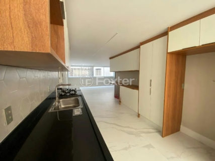 Image 3 - 1029756