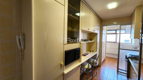 Image 32 - 1029856