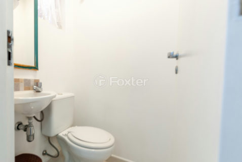 Image 11 - 1029858