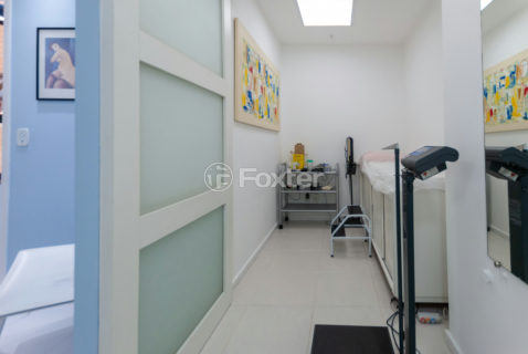 Image 9 - 1029858