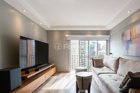 Image 3 - 1029866