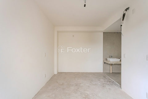Image 43 - 1029896