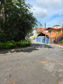 Image 11 - 1029903