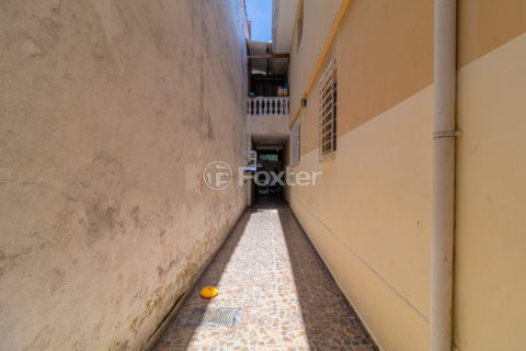 Image 17 - 1029910