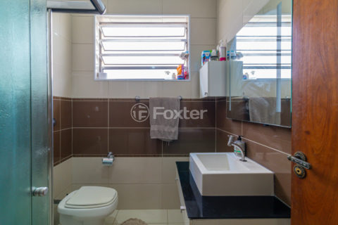 Image 32 - 1029910