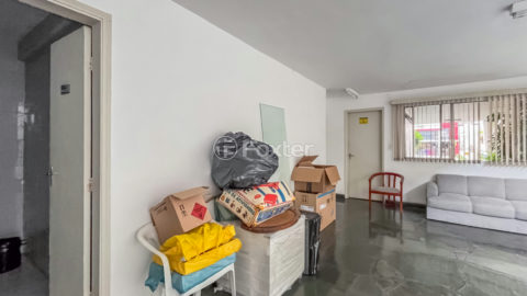 Image 23 - 1029921