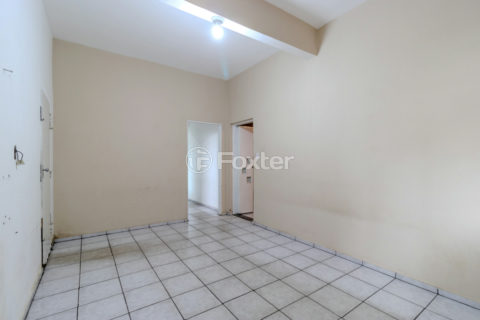 Image 7 - 1029935