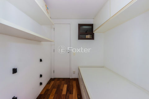 Image 30 - 1029939