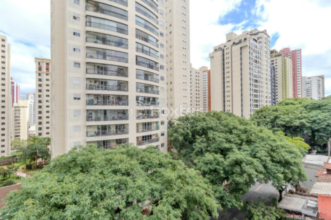 Image 15 - 1029940