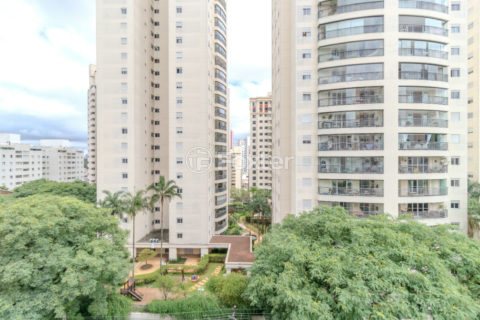 Image 13 - 1029940