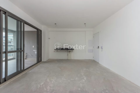 Image 8 - 1029953