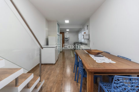 Image 30 - 1029962