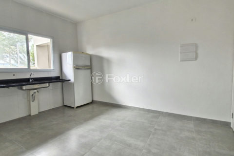 Image 4 - 1029974