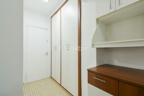 Image 30 - 1029977