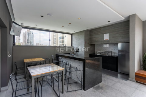 Image 21 - 1029979