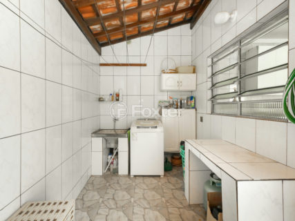 Image 35 - 1029990